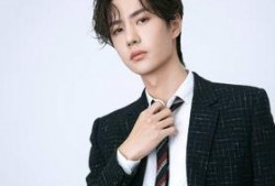 王一博生活圈爆料视频,日常瞬间曝光，粉丝直呼太真实！